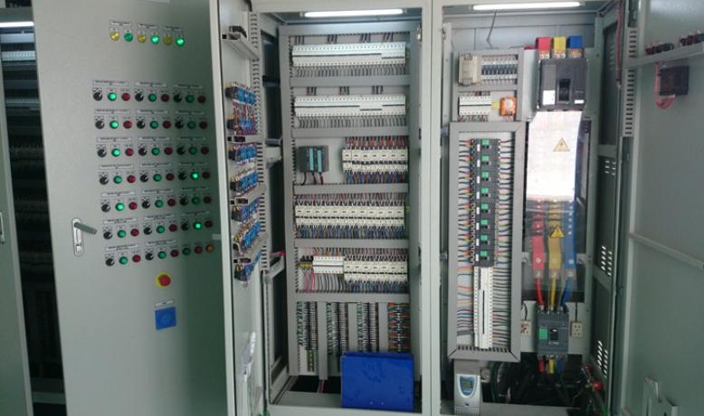 Tủ điện điều khiển xử lý nước thải